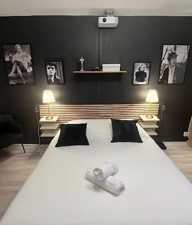 Petit Hollywood 2 Personnes * 스트라스부르